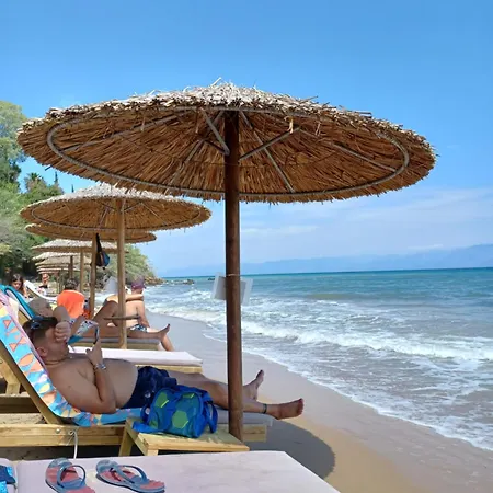 Zoe Hébergement de vacances Kakorrevma